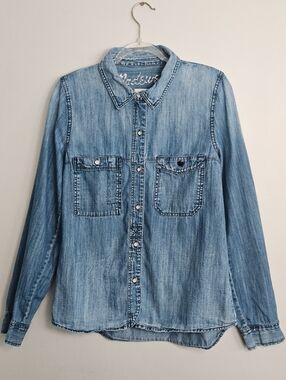 Madewell Blue Denim Chambray Button-Down Shirt | Size Small | 100% Cotton